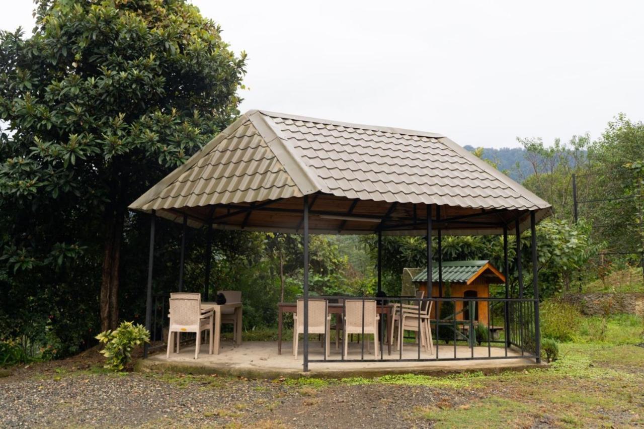 ホテル Mtirala House Khala エクステリア 写真