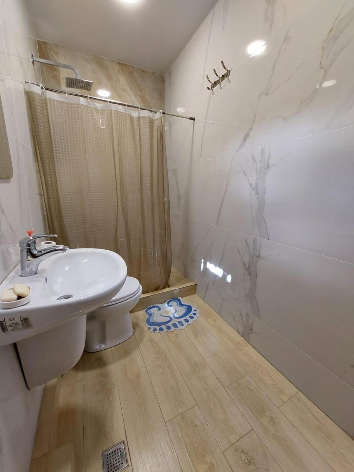 ホテル Mtirala House Khala エクステリア 写真