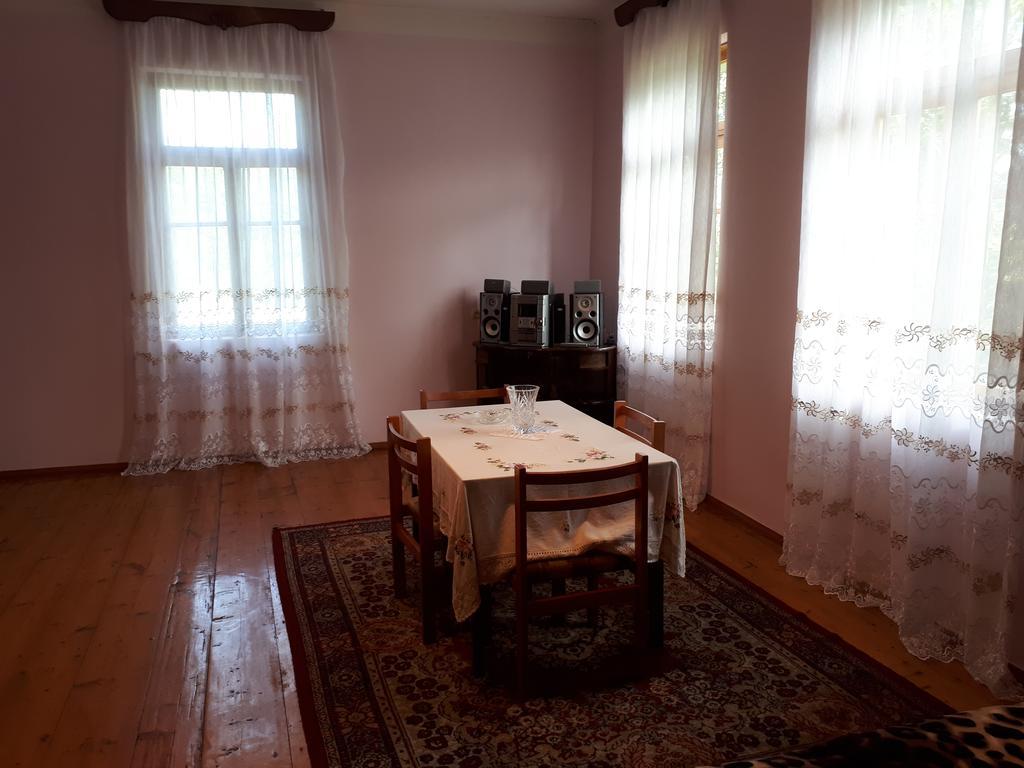 ホテル Mtirala House Khala エクステリア 写真